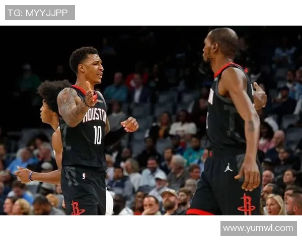 火箭队与灰熊队精彩对决比赛视频回顾与精彩瞬间分析