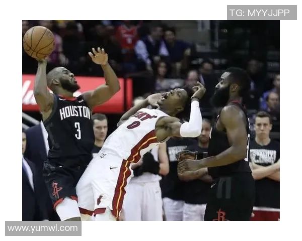 勇士与火箭激战四月二十九季后赛精彩对决回顾与分析